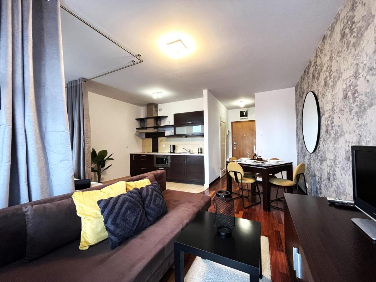 Jagielly Apartment ~ Self Check-In 24H ~ Parking & Lift Breslau Exterior foto
